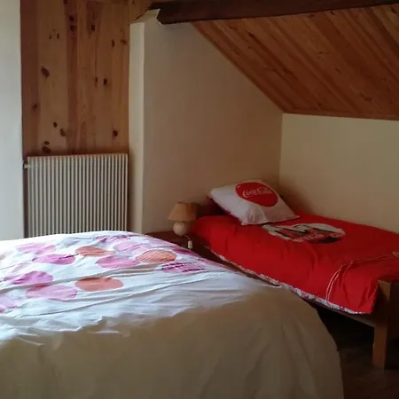 Du Grand Morin בית נופש *